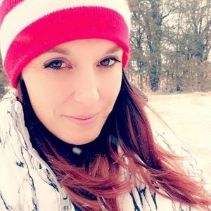 Meet your Posher, Tina